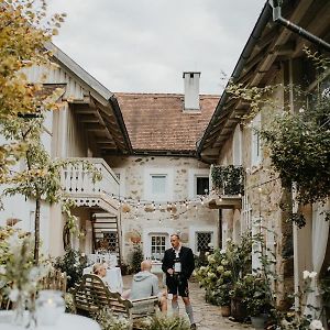 Hotel Grosskandlerhaus Unterdambach Exterior photo