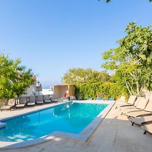 The Luzzu Villa - Private Pool Enjoy ! By 360 Estates Bahía de San Pablo Exterior photo