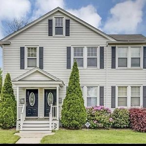 Apartamento Secret Oasis In The Heart Of Hartford Exterior photo