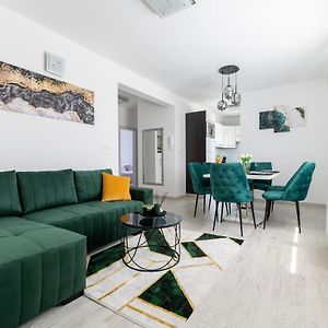 Silver Luxury Apartment Trogir Exterior photo