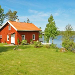 Cozy Home In Motfors With Lake View Åmotfors Exterior photo