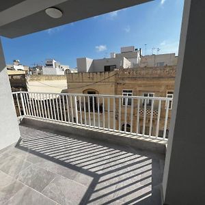 Zejtun 3-Bedroom Modern Apartment Exterior photo