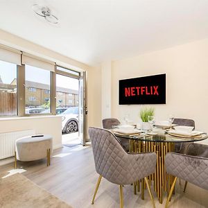 Apartamento Prime Luxury, Heathrow, Freeparking, Wifi, Netflix Yiewsley Exterior photo