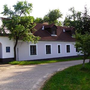 Penzion Na Hradecku Třeboň Exterior photo
