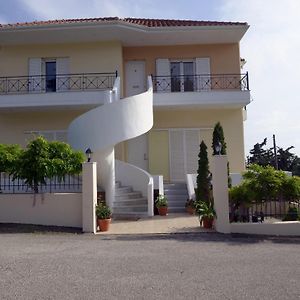 Simos' Sea View House Villa Nikopolis Exterior photo