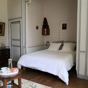 Le Boudoir De Yaya Bed and Breakfast Cosne-sur-Loire Exterior photo