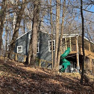 Bear Crossing-Exciting Adventure Ahead! Villa Hendersonville Exterior photo