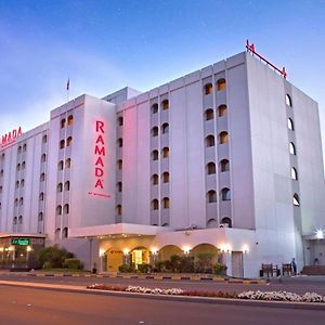 Hotel Ramada By Wyndham Bahrain Manama Exterior photo