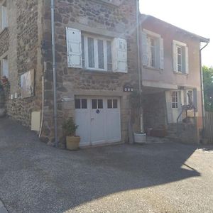 Gîte de la chapelle, au coeur de la cité médiévale Allègre Exterior photo