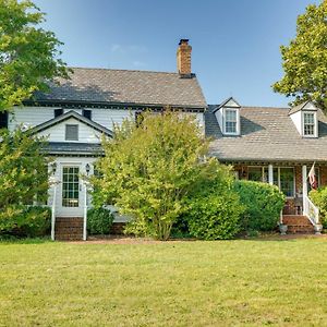 Terre Haute Manor Farmhouse With Gardens And Deck! Villa Midlothian Exterior photo