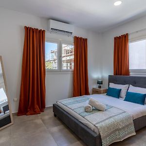 Blueberry 2-Bedroom Apartment In Lárnaca Exterior photo