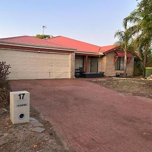 Hotel Nice House In Canning Vale Perth Exterior photo