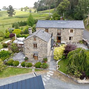 Casa Piñeiro Hostal Monfero Exterior photo