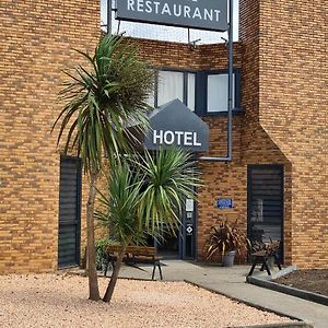 Hotel L'Etoile Aeroport - A61 Carcasona Exterior photo