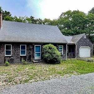 Oakwood Trail Cottage Eastham Exterior photo