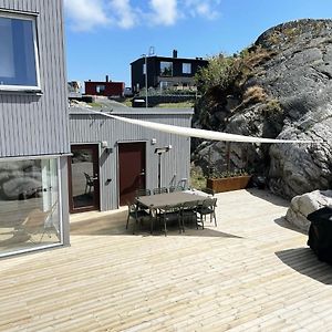 Nice Villa For 10 People On Styrsö Exterior photo