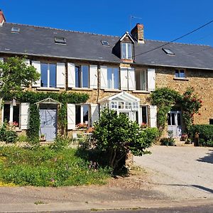 La Paix Villa Condé-sur-Noireau Exterior photo