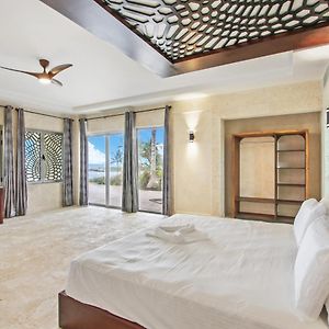 Luxurious 12-Bedroom Cap Cana Villa With Private Beach & Full Staff Punta Cana Exterior photo