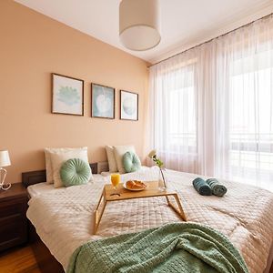 ~Comfortify~ Kingsize Bed, A/C, Wifi, Skylineview Varsovia Exterior photo
