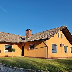 Orange House Sempeter Villa Šempeter v Savinjski Dolini Exterior photo