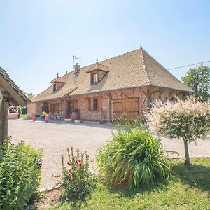 La Maison Du Bonheur Villa Saint-Martin-en-Bresse Exterior photo