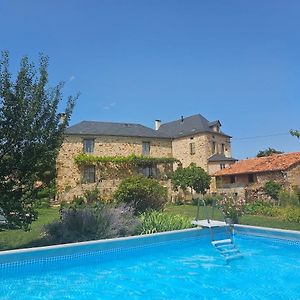 Les Peyronnies Villa Figeac Exterior photo