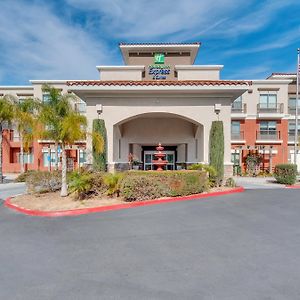 Holiday Inn Express Hotel & Suites Lake Elsinore, An Ihg Hotel Exterior photo