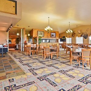 Best Western Bidarka Inn Homer Restaurant photo