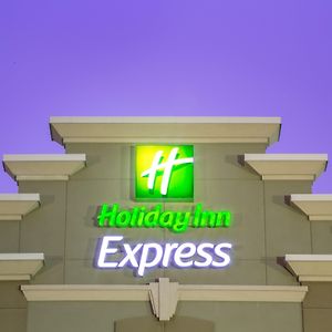 Holiday Inn Express Layton - I-15 By Ihg Exterior photo