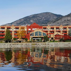 Holiday Inn Hotel&Suites Osoyoos Exterior photo