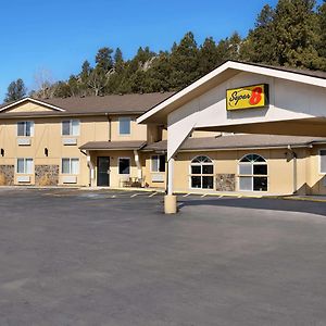 Hotel Super 8 By Wyndham Custer/Crazy Horse Area Exterior photo
