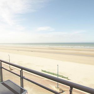 Modern Beachside Apartment In Bray-Dunes Close To De Panne Exterior photo