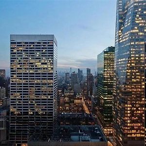 Stunning 2Bd Apartment On The 38Th Floor In Midtown Nueva York Exterior photo