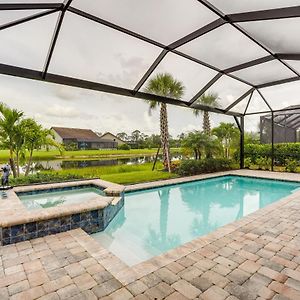 Luxe Fort Myers Retreat With Community Amenities! Exterior photo