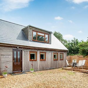 The Lodge At Sunnygarth Southleigh Exterior photo