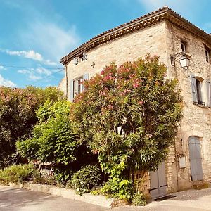 Les Lauriers Roses - Maison D'Hotes Bed and Breakfast Barjac  Exterior photo