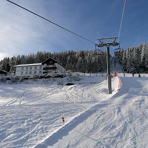 Hotel Alpengasthof Fernblick Mönichkirchen Exterior photo