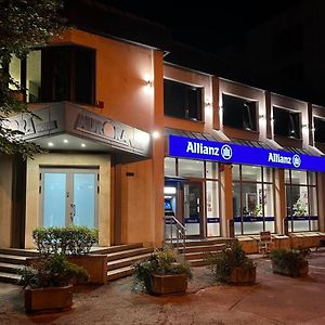 Hotel Хотел Аврора Haskovo Exterior photo