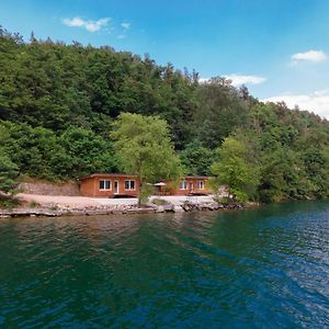 Chalet Alessandrini - Private Lakeside Beach Villa Tenna Exterior photo