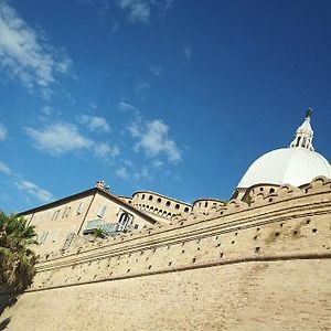 Hotel Madonna Di Loreto Exterior photo