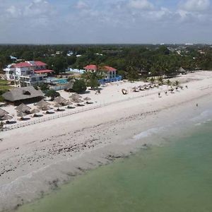Sun N Sand Beach Resort Dar es Salaam Exterior photo