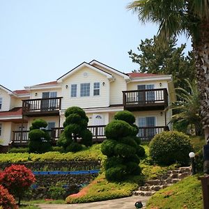 Jeju Dasom Villa Seogwipo Exterior photo