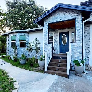 Cozy Bedroom With Private Ensuite Bathroom - Room # 2 In Sahred House No Pet Orlando Exterior photo