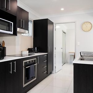 Apartamento Neatly Presented,Air Con And Modern! Brisbane Exterior photo