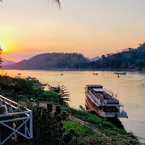 Villa Alounsavath Mekong Riverside Luang Prabang Exterior photo