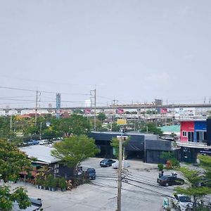 View Dee Bkk Airport Residence Bangkok Exterior photo