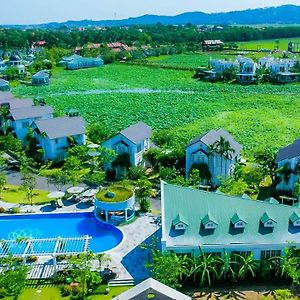Vuon Vua Resort & Villas Phu Tho Exterior photo