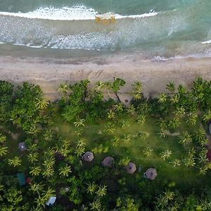 Playa Paraiso Nagtabon Beach Bed and Breakfast Bacungan Exterior photo