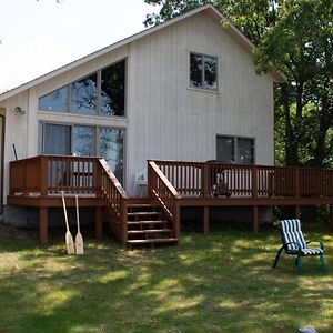 Lakeview & Wildlife Villa Au Gres Exterior photo