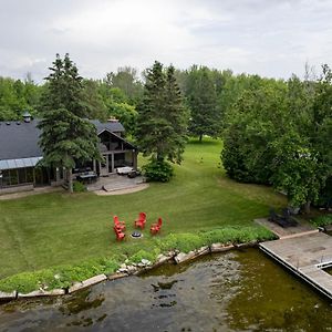 Dream Lakehouse Getaway In The Kawarthas Villa Kawartha Lakes Exterior photo